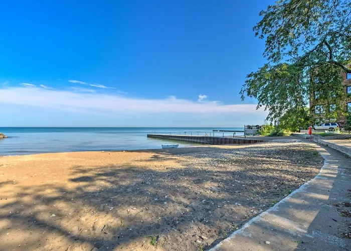 Urban Escape About 1 Mi To Local Beaches! * Chicago